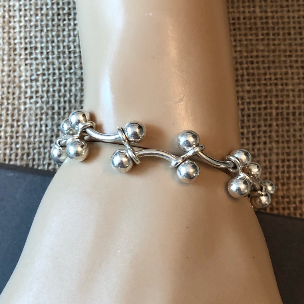 Silpada Sterling DNA Ball Barbell Toggle Bracelet - Picture 3 of 5